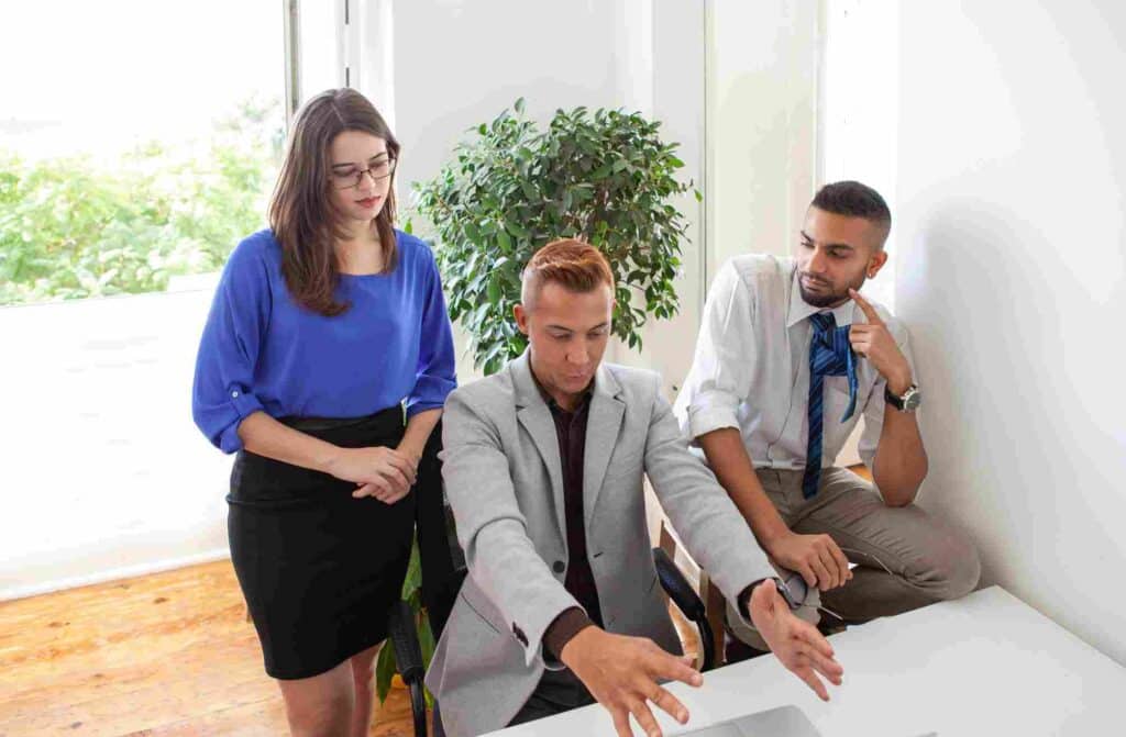 When to Hire a Personal Injury Lawyer | Warner & Warner