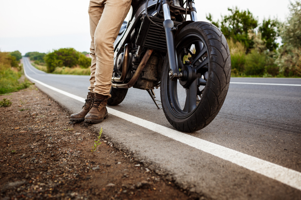 motorcycle accident lawyer _ warner and warner